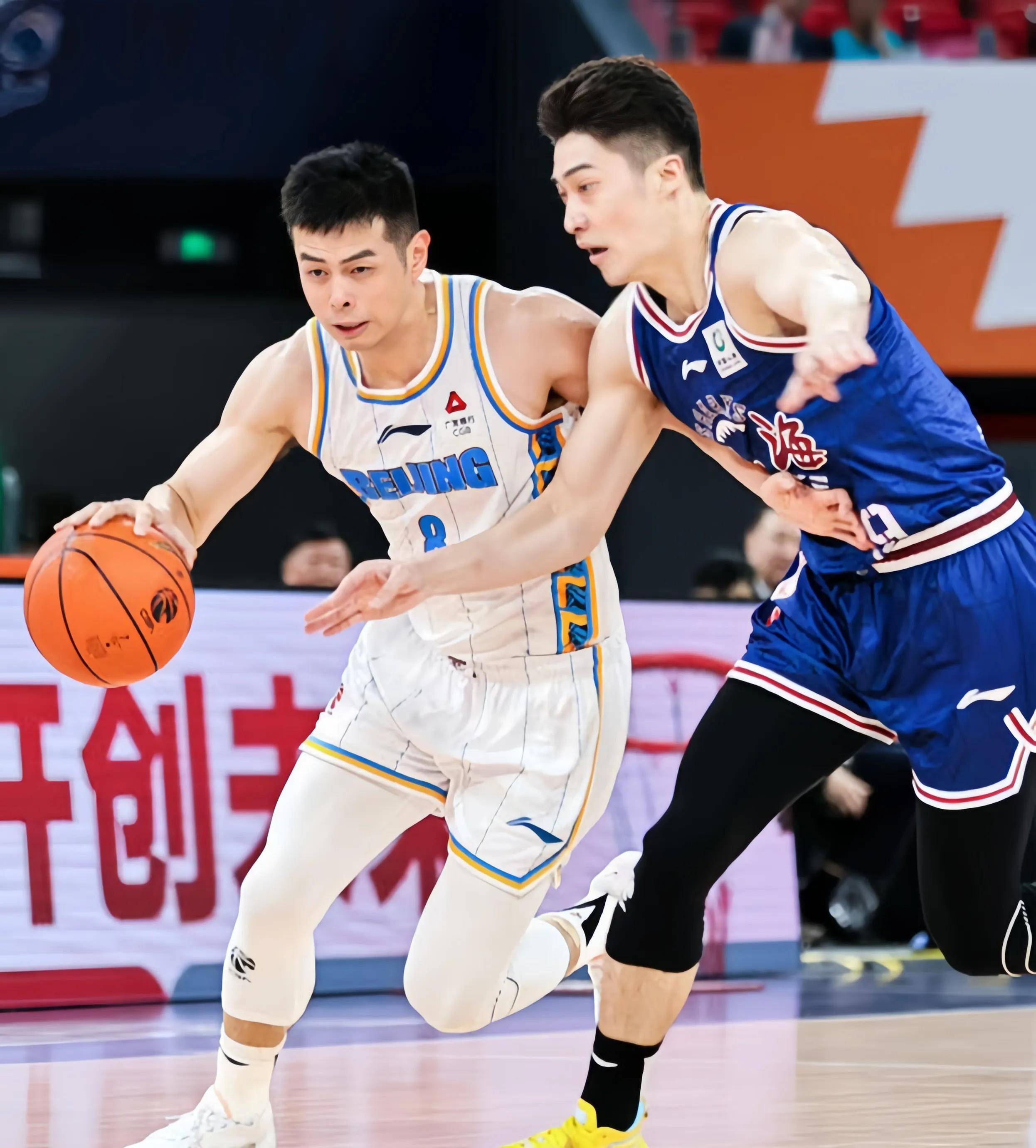 爱游戏游戏大厅CBA季后赛赛程吃紧，广州队今晚回应争议，赛场秩序良好，球探报告显示潜力的简单介绍